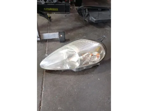Φανάρι Εμπρός Αριστερό Μώβ Φίσα για FIAT GRANDE PUNTO (2008 - 2012) (199) Hatchback - 5dr , Hatchback - 3dr  Φανάρι Εμπρός Αριστερό Μώβ Φίσα για FIAT GRANDE PUNTO (2008 - 2012) (199) Hatchback - 5dr , Hatchback - 3dr
