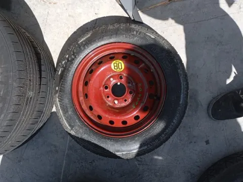 Ρεζέρβα S135/80B13  PIRELLI για FIAT PUNTO (1999 - 2003) (188) *ΔΒ* Ρεζέρβα S135/80B13  PIRELLI για FIAT PUNTO (1999 - 2003) (188) *ΔΒ*