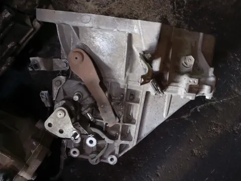 Κιβώτιο Ταχυτήτων (Σασμάν) Χειροκίνητο για CITROEN C1 (2014 - ) 1000 Petrol (1KR) VTi 69hp  Κιβώτιο Ταχυτήτων (Σασμάν) Χειροκίνητο για CITROEN C1 (2014 - ) 1000 Petrol (1KR) VTi 69hp
