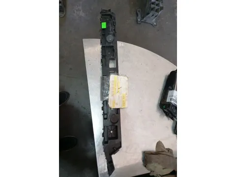 Βάση Προφυλακτήρα Πλαϊνή Αριστερή 3V9807393 για SKODA SUPERB (2003 - 2007) (3U4) Sedan - 4dr  -  Βάση Προφυλακτήρα Πλαϊνή Αριστερή 3V9807393 για SKODA SUPERB (2003 - 2007) (3U4) Sedan - 4dr  -