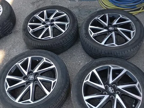 Ζαντολάστιχο Αλουμινίου 4άδα 195/55R16 CONTINENTAL  για TOYOTA YARIS (2020 - ) (XP210) Hatchback - 5dr *Ε* Ζαντολάστιχο Αλουμινίου 4άδα 195/55R16 CONTINENTAL  για TOYOTA YARIS (2020 - ) (XP210) Hatchback - 5dr *Ε*