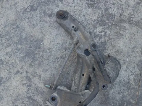 Ψαλίδι Εμπρός Αριστερό για FORD FIESTA (2017 - ) *ΔΒ* Ψαλίδι Εμπρός Αριστερό για FORD FIESTA (2017 - ) *ΔΒ*