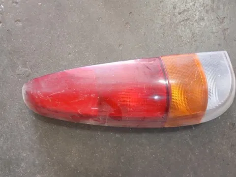 Φανάρι Πίσω Αριστερό Ραγισμένο για HYUNDAI ATOS MPV (1997 - 2000) (MX)  Φανάρι Πίσω Αριστερό Ραγισμένο για HYUNDAI ATOS MPV (1997 - 2000) (MX)