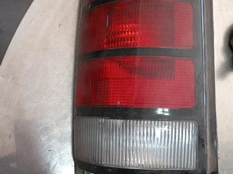 Φανάρι Πίσω Αριστερό Χωρίς Πλακέτα για DODGE GRAND CARAVAN (1991 - 1995) Mini Van - 3dr  Φανάρι Πίσω Αριστερό Χωρίς Πλακέτα για DODGE GRAND CARAVAN (1991 - 1995) Mini Van - 3dr