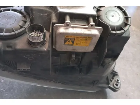 Φανάρι Εμπρός Αριστερό Σπασμένες Βάσεις Xenon για LANDROVER RANGE ROVER (2005 - 2009) (LM)  -  Φανάρι Εμπρός Αριστερό Σπασμένες Βάσεις Xenon για LANDROVER RANGE ROVER (2005 - 2009) (LM)  -