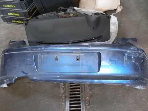 Προφυλακτήρας Πίσω Με Parktronic Χτυπημένος για BMW 1 Series (2007 - 2012) Hatchback - 5dr (E87 F-L)  Προφυλακτήρας Πίσω Με Parktronic Χτυπημένος για BMW 1 Series (2007 - 2012) Hatchback - 5dr (E87 F-L)