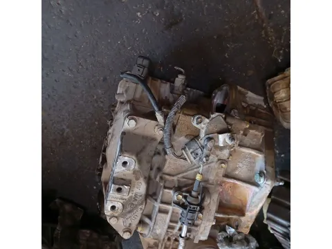 Κιβώτιο Ταχυτήτων (Σασμάν) Αυτόματο BVY για AUDI A3 (2003 - 2005) (8P) 2000 (AXW)(BLR)(BLX)(BLY)(BMB)(BVY)(BVZ) 150 FSI  -  Κιβώτιο Ταχυτήτων (Σασμάν) Αυτόματο BVY για AUDI A3 (2003 - 2005) (8P) 2000 (AXW)(BLR)(BLX)(BLY)(BMB)(BVY)(BVZ) 150 FSI  -