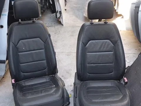 Καθίσματα Σετ Εμπρός Με Αερόσακους για VW PASSAT (2005 - 2011) (3C2)  *Νέα Γενιά*  Καθίσματα Σετ Εμπρός Με Αερόσακους για VW PASSAT (2005 - 2011) (3C2)  *Νέα Γενιά*