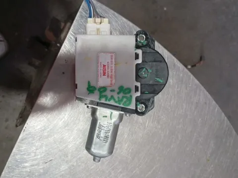 Μοτέρ Ηλιοροφής 6pin 63260-42090   για TOYOTA RAV-4 (2006 - 2009) (XA30) SUV- ΕΚΤΟΣ ΔΡΟΜΟΥ- 5dr   Μοτέρ Ηλιοροφής 6pin 63260-42090   για TOYOTA RAV-4 (2006 - 2009) (XA30) SUV- ΕΚΤΟΣ ΔΡΟΜΟΥ- 5dr