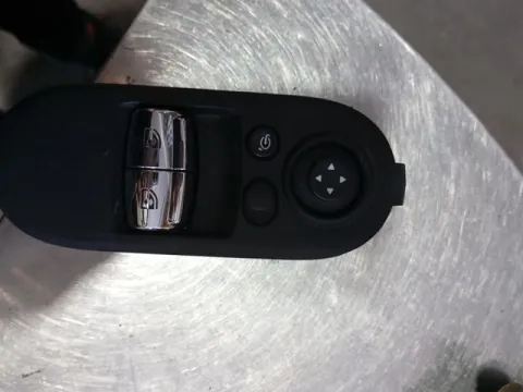 Διακόπτης Παραθύρων Κεντρικός Αριστερής 6pin για MINI MINI COOPER (2014 - 2016) Hatchback - 3dr (F56)  Διακόπτης Παραθύρων Κεντρικός Αριστερής 6pin για MINI MINI COOPER (2014 - 2016) Hatchback - 3dr (F56)