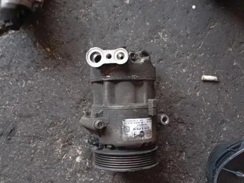 Συμπιεστής A-C (Κομπρέσορας) 51883101 για FIAT 500 (2012 - ) (L)  Συμπιεστής A-C (Κομπρέσορας) 51883101 για FIAT 500 (2012 - ) (L)