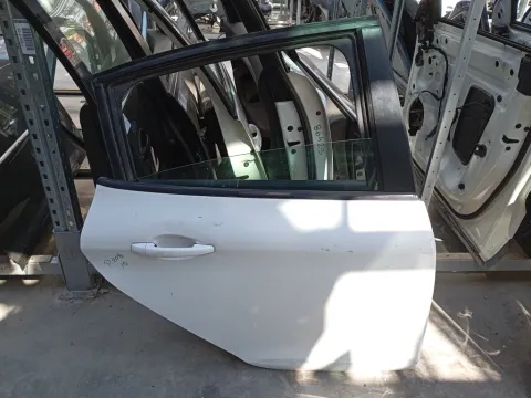 Πόρτα Πίσω Δεξιά (Όχι Πολύ Καθαρή) για PEUGEOT 208 (2012 - 2016) ( ) , (2016 - 2019) *Γ* Πόρτα Πίσω Δεξιά (Όχι Πολύ Καθαρή) για PEUGEOT 208 (2012 - 2016) ( ) , (2016 - 2019) *Γ*