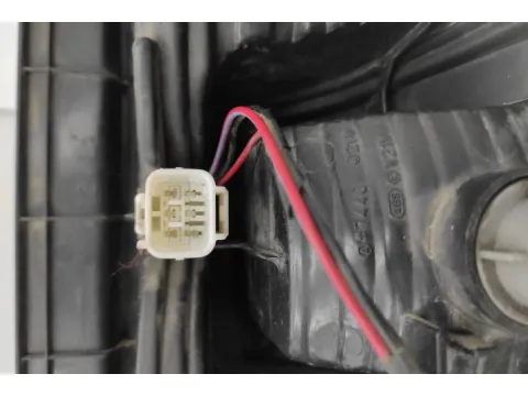 Φανάρι Πίσω Αριστερό για MITSUBISHI PAJERO ( 2000 - 2002 ) ( V70 ) SUV/ ΕΚΤΟΣ ΔΡΟΜΟΥ/ 5dr -  Φανάρι Πίσω Αριστερό για MITSUBISHI PAJERO ( 2000 - 2002 ) ( V70 ) SUV/ ΕΚΤΟΣ ΔΡΟΜΟΥ/ 5dr -