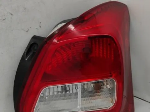 Φανάρι Πίσω Δεξί για SUZUKI SWIFT (2017 - ) () Φανάρι Πίσω Δεξί για SUZUKI SWIFT (2017 - ) ()