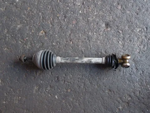 Ημιαξόνιο Εμπρός Αριστερό για VW GOLF (2004 - 2008) Mk5 (1K1)  Ημιαξόνιο Εμπρός Αριστερό για VW GOLF (2004 - 2008) Mk5 (1K1)
