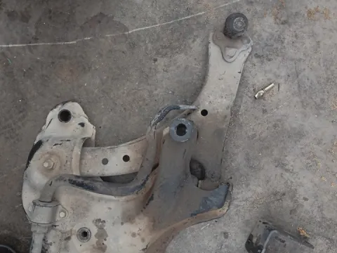 Ψαλίδι Εμπρός Αριστερό για TOYOTA COROLLA (2002 - 2004) (E120) 1400 4ZZ-FE Petrol 97 VVT-i *ΔΒ* Ψαλίδι Εμπρός Αριστερό για TOYOTA COROLLA (2002 - 2004) (E120) 1400 4ZZ-FE Petrol 97 VVT-i *ΔΒ*