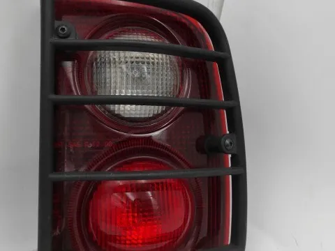 Φανάρι Πίσω Δεξί με προστατευτικο καγκελο για LANDROVER FREELANDER (1998 - 2003) (LN) Φανάρι Πίσω Δεξί με προστατευτικο καγκελο για LANDROVER FREELANDER (1998 - 2003) (LN)