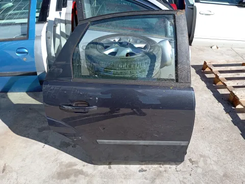 Πόρτα Πίσω Δεξιά για FORD FOCUS (2004 - 2008) Mk2a (DA3 - C307) Hatchback - 5dr *Γ* Πόρτα Πίσω Δεξιά για FORD FOCUS (2004 - 2008) Mk2a (DA3 - C307) Hatchback - 5dr *Γ*