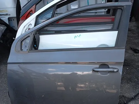 Πόρτα Εμπρός Αριστερή για HYUNDAI i20 (2009 - 2011) *Γ* Πόρτα Εμπρός Αριστερή για HYUNDAI i20 (2009 - 2011) *Γ*