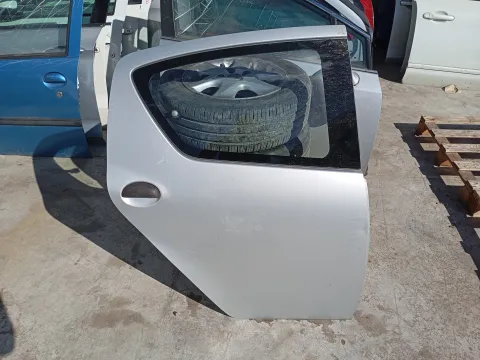 Πόρτα Πίσω Δεξιά για TOYOTA AYGO (2005 - 2009) (B10) *Ε* Πόρτα Πίσω Δεξιά για TOYOTA AYGO (2005 - 2009) (B10) *Ε*