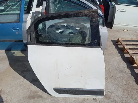 Πόρτα Πίσω Δεξιά για RENAULT TWINGO (2014 - 2019) *Γ* Πόρτα Πίσω Δεξιά για RENAULT TWINGO (2014 - 2019) *Γ*