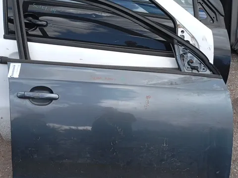 Πόρτα Εμπρός Δεξιά για SKODA RAPID (2012 - ) *Ε* Πόρτα Εμπρός Δεξιά για SKODA RAPID (2012 - ) *Ε*