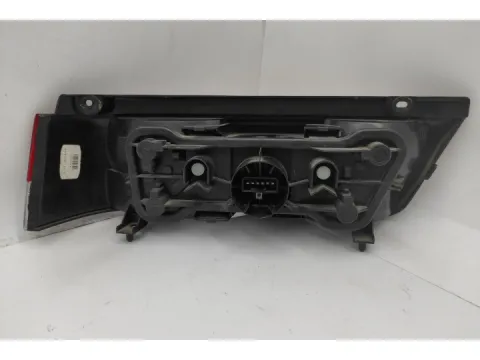 Φανάρι Πίσω Δεξί για SUZUKI SWIFT (1997 - 2005) (SF) -  Φανάρι Πίσω Δεξί για SUZUKI SWIFT (1997 - 2005) (SF) -