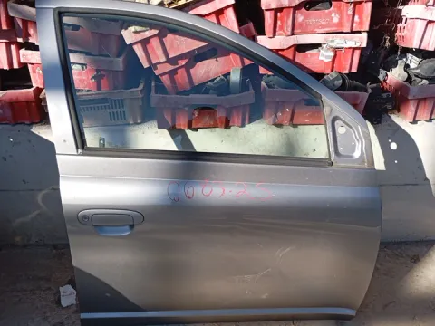 Πόρτα Εμπρός Δεξιά για TOYOTA YARIS (1999 - 2002) (XP10) , (2003 - 2005) (XP10) *Ε* Πόρτα Εμπρός Δεξιά για TOYOTA YARIS (1999 - 2002) (XP10) , (2003 - 2005) (XP10) *Ε*