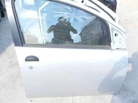 Πόρτα Εμπρός Δεξιά για CITROEN C1 (2005 - 2008) (P) , PEUGEOT 107 (2006 - 2009) , TOYOTA AYGO (2005 - 2009) (B10) *Γ* Πόρτα Εμπρός Δεξιά για CITROEN C1 (2005 - 2008) (P) , PEUGEOT 107 (2006 - 2009) , TOYOTA AYGO (2005 - 2009) (B10) *Γ*