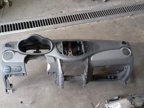 Σετ Αερόσακων Εμπρός (με Ταμπλό) για HYUNDAI i10 (2008 - 2011) Hatchback - 5dr , (2012 - 2014) *Γ* Σετ Αερόσακων Εμπρός (με Ταμπλό) για HYUNDAI i10 (2008 - 2011) Hatchback - 5dr , (2012 - 2014) *Γ*