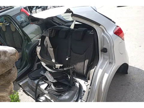 Τροπέτο Πίσω Με Καθίσματα Πίσω για FORD KA (2016 - 2020) *Π* -  Τροπέτο Πίσω Με Καθίσματα Πίσω για FORD KA (2016 - 2020) *Π* -