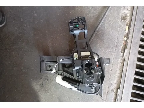 Ηλεκτρομαγνητική Κλειδαριά Πίσω Αριστερή 4pin για FORD FOCUS (2018 - )  -  Ηλεκτρομαγνητική Κλειδαριά Πίσω Αριστερή 4pin για FORD FOCUS (2018 - )  -