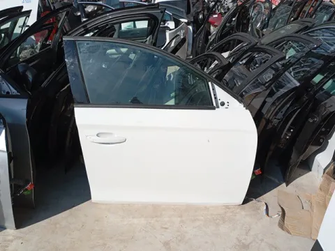Πόρτα Εμπρός Δεξιά για OPEL CORSA (2019 - ) F Hatchback - 5dr *Γ* Πόρτα Εμπρός Δεξιά για OPEL CORSA (2019 - ) F Hatchback - 5dr *Γ*
