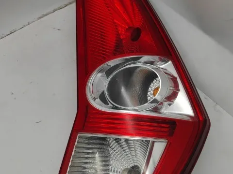 Φανάρι Πίσω Δεξί για SUZUKI SPLASH (2008 - 2012) (A5B) Φανάρι Πίσω Δεξί για SUZUKI SPLASH (2008 - 2012) (A5B)