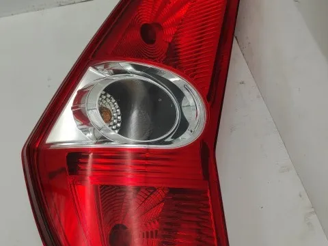 Φανάρι Πίσω Αριστερό για SUZUKI SPLASH (2008 - 2012) (A5B) Φανάρι Πίσω Αριστερό για SUZUKI SPLASH (2008 - 2012) (A5B)