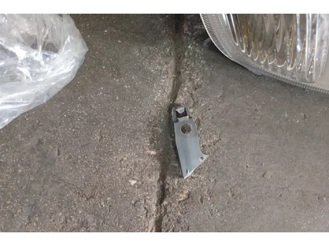 Φανάρι Εμπρός Δεξί Με Σπασμένη Βάση  για TOYOTA YARIS (2003 - 2005) (XP10) Hatchback - 5dr (VNKKL123X0A) , Hatchback - 3dr  -  Φανάρι Εμπρός Δεξί Με Σπασμένη Βάση  για TOYOTA YARIS (2003 - 2005) (XP10) Hatchback - 5dr (VNKKL123X0A) , Hatchback - 3dr  -
