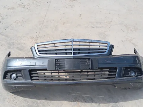 Προφυλακτήρας Εμπρός Mε parktronic για MERCEDES C - CLASS (2007 - 2011) (W204)  Προφυλακτήρας Εμπρός Mε parktronic για MERCEDES C - CLASS (2007 - 2011) (W204)