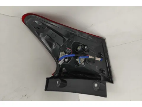 Φανάρι Πίσω Αριστερό για TOYOTA AURIS (2016 - ) - 