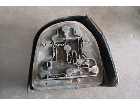 Φανάρι Πίσω Αριστερό Φιμέ  για VW GOLF GT  (1992 - 1998) Mk3 (1H1) Hatchback - 3dr  -  Φανάρι Πίσω Αριστερό Φιμέ  για VW GOLF GT  (1992 - 1998) Mk3 (1H1) Hatchback - 3dr  -