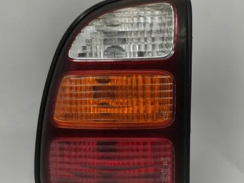 Φανάρι Πίσω Αριστερό για TOYOTA RAV-4 (1998 - 2000) (XA10) Φανάρι Πίσω Αριστερό για TOYOTA RAV-4 (1998 - 2000) (XA10)