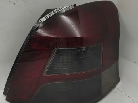 Φανάρι Πίσω Δεξί Φιμέ για TOYOTA YARIS (2009 - 2012) (XP90) Φανάρι Πίσω Δεξί Φιμέ για TOYOTA YARIS (2009 - 2012) (XP90)