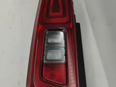 Φανάρι Πίσω Αριστερό για TOYOTA PROACE City (2020 - )  Φανάρι Πίσω Αριστερό για TOYOTA PROACE City (2020 - )