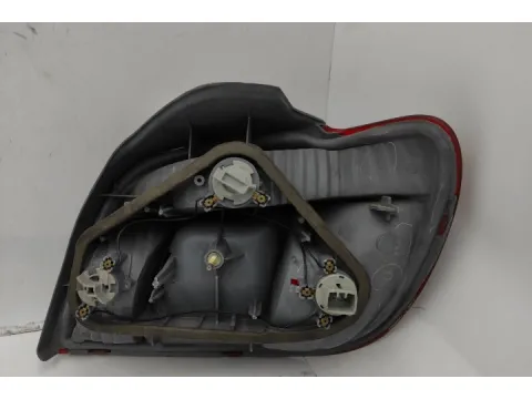 Φανάρι Πίσω Αριστερό Με Ντουί για TOYOTA YARIS (1999 - 2002) (XP10) -  Φανάρι Πίσω Αριστερό Με Ντουί για TOYOTA YARIS (1999 - 2002) (XP10) -
