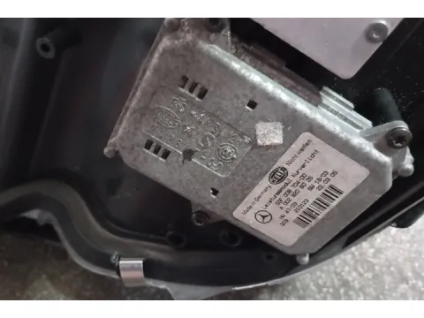 Φανάρι Εμπρός Δεξί XENON για MERCEDES CLS (2004 - 2011) (C219) Sedan - 4dr  -  Φανάρι Εμπρός Δεξί XENON για MERCEDES CLS (2004 - 2011) (C219) Sedan - 4dr  -