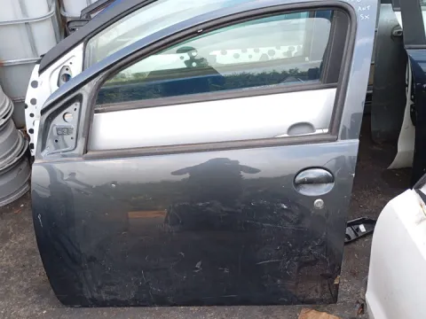 Πόρτα Εμπρός Αριστερή για CITROEN C1 (2005 - 2008) (P) , PEUGEOT 107 (2006 - 2009) , TOYOTA AYGO (2005 - 2009) (B10) *Γ* Πόρτα Εμπρός Αριστερή για CITROEN C1 (2005 - 2008) (P) , PEUGEOT 107 (2006 - 2009) , TOYOTA AYGO (2005 - 2009) (B10) *Γ*
