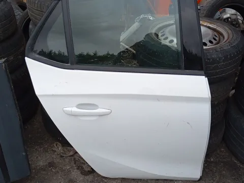 Πόρτα Πίσω Δεξιά (Όχι Πολύ Καθαρή) για OPEL CORSA (2019 - ) F *Γ* Πόρτα Πίσω Δεξιά (Όχι Πολύ Καθαρή) για OPEL CORSA (2019 - ) F *Γ*