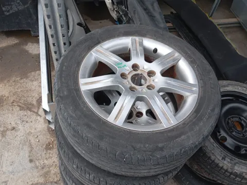 Ζαντολάστιχο 4άδα Αλουμινίου 205/55R16 MICHELIN  για SEAT LEON (2005 - 2009) (1P) Hatchback - 5dr *Ε* Ζαντολάστιχο 4άδα Αλουμινίου 205/55R16 MICHELIN  για SEAT LEON (2005 - 2009) (1P) Hatchback - 5dr *Ε*
