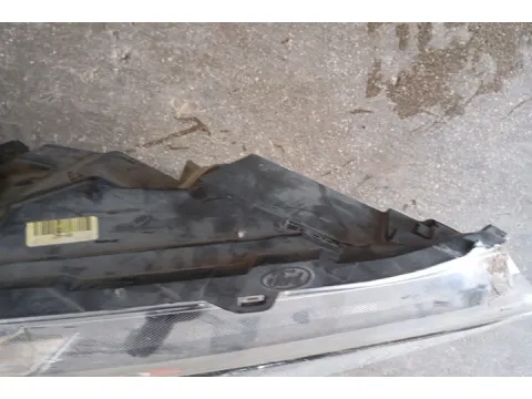 Φανάρι Εμπρός Δεξί Με Μαύρο Φόντο Με Προβολέα Με Σπασμένη Βάση για FORD FIESTA (2012 - 2017) Mk7 Hatchback - 5dr , Hatchback - 3dr  -  Φανάρι Εμπρός Δεξί Με Μαύρο Φόντο Με Προβολέα Με Σπασμένη Βάση για FORD FIESTA (2012 - 2017) Mk7 Hatchback - 5dr , Hatchback - 3dr  -