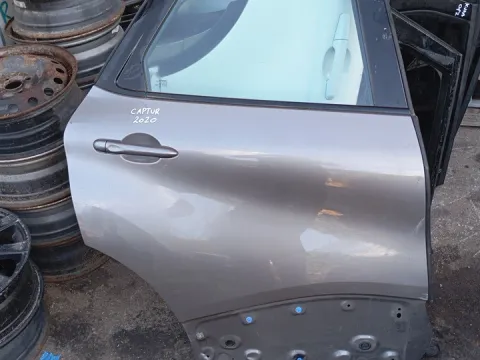 Πόρτα Πίσω Δεξιά (Χωρίς Φάσα) για RENAULT CAPTUR (2014 - 2016) , (2016 - 2019) *Γ* Πόρτα Πίσω Δεξιά (Χωρίς Φάσα) για RENAULT CAPTUR (2014 - 2016) , (2016 - 2019) *Γ*