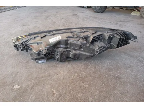 Φανάρι Εμπρός Δεξί Led  για TESLA MODEL 3 (2023 - ) Sedan - 4dr  -  Φανάρι Εμπρός Δεξί Led  για TESLA MODEL 3 (2023 - ) Sedan - 4dr  -